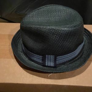 English laundry hat